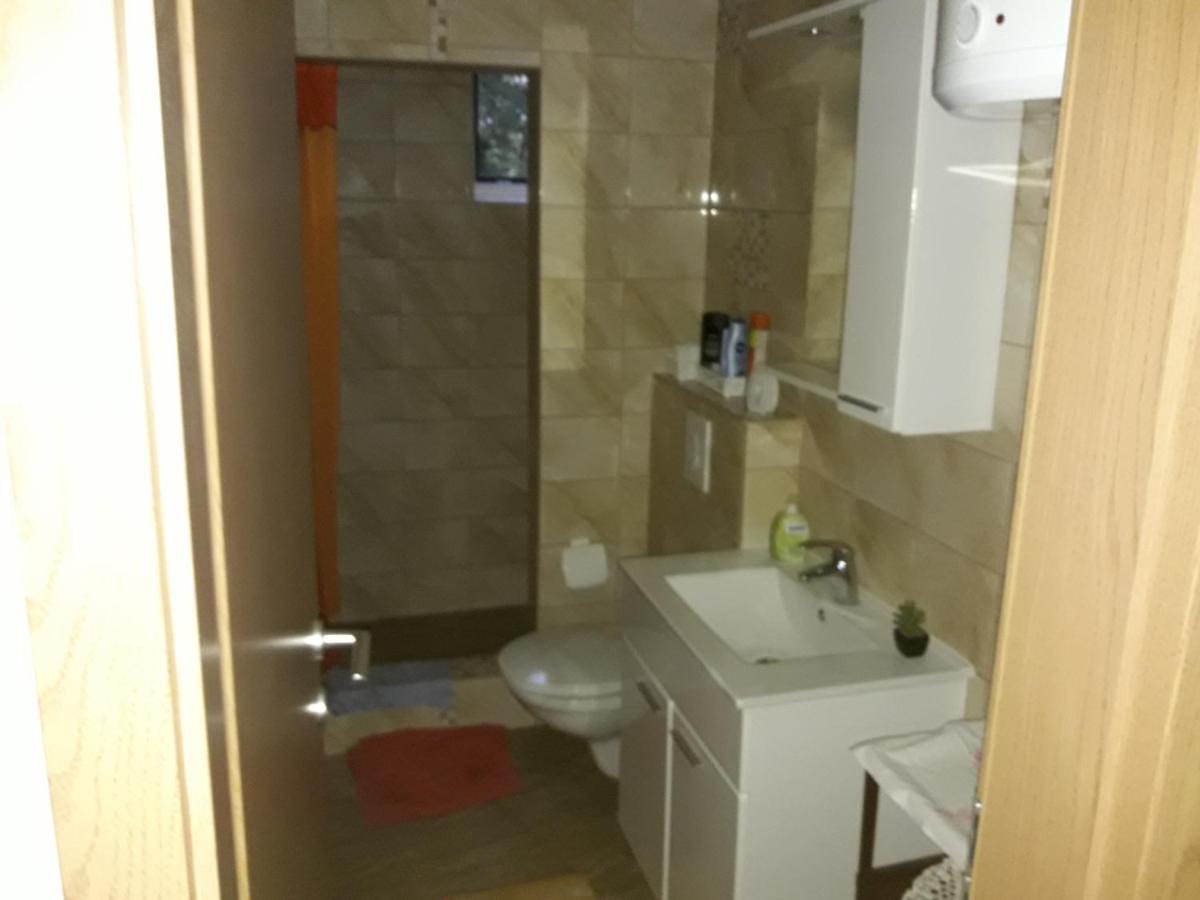 Iva Apartments Šilo Esterno foto