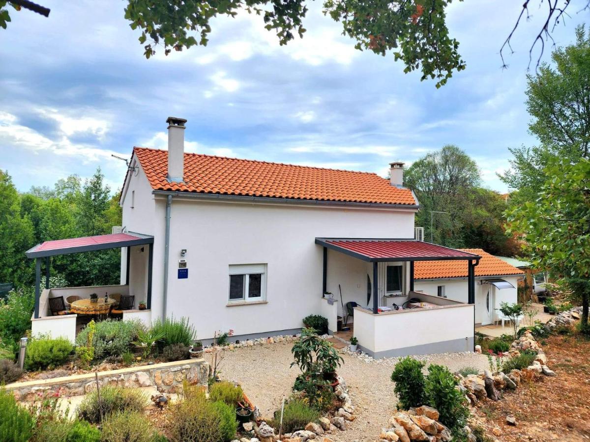 Iva Apartments Šilo Esterno foto